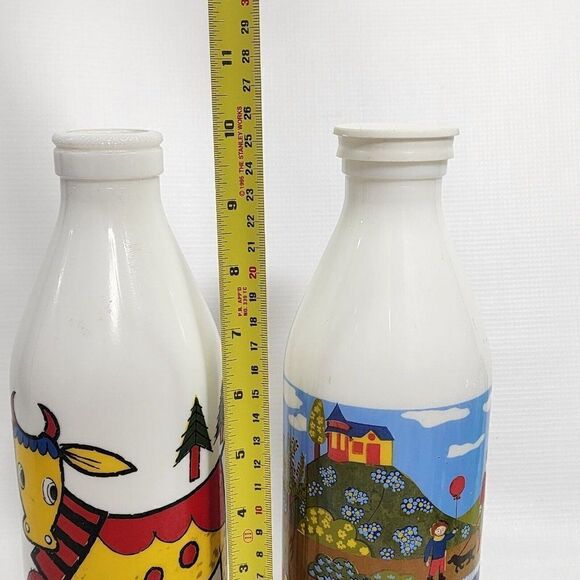 2 Vintage Egizia Glass Milk Bottle Dairy Vibrant Painting - Picture 2 of 9